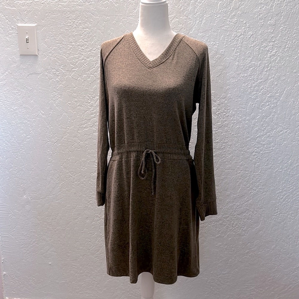Laila Jayde Tan Dress